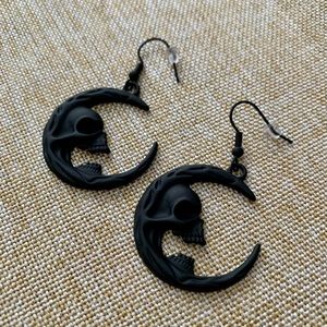 Halloween Skull earrings💀🖤New, metal!